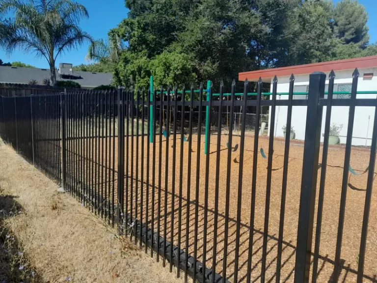 dg-ornamental-iron-strongholdfencing