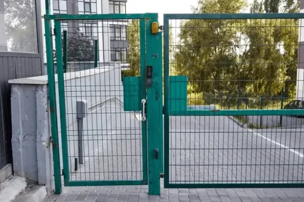 Automated-n-strongholdfencing Automated-n-strongholdfencing